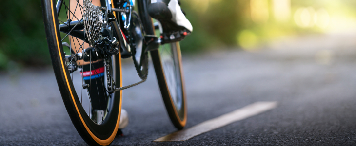 person riding on a bike on a street bicylce accident civardi obiol